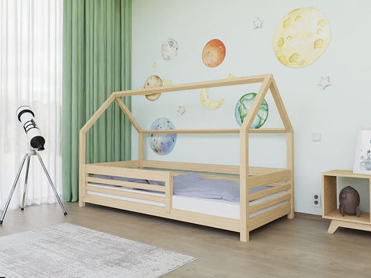 Hausbett LOTTA für Kinder mit Rausfallschutz, versch. Maße & Farben im modernen Kinderzimmer.