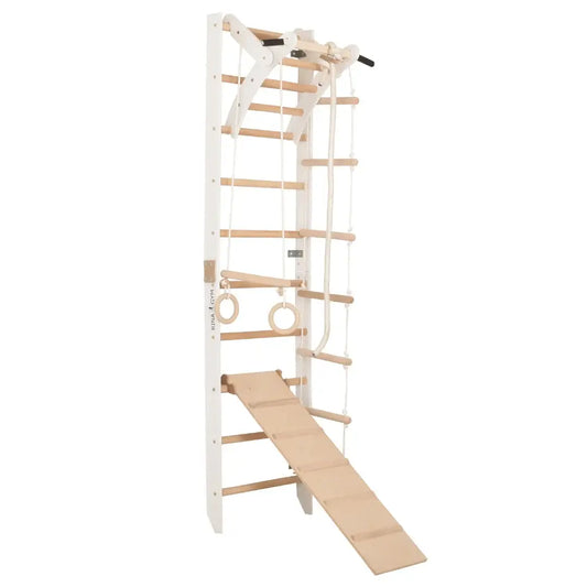 Weiße Sport Kletterwand mit Klimmzug und Rutsche für Kinder