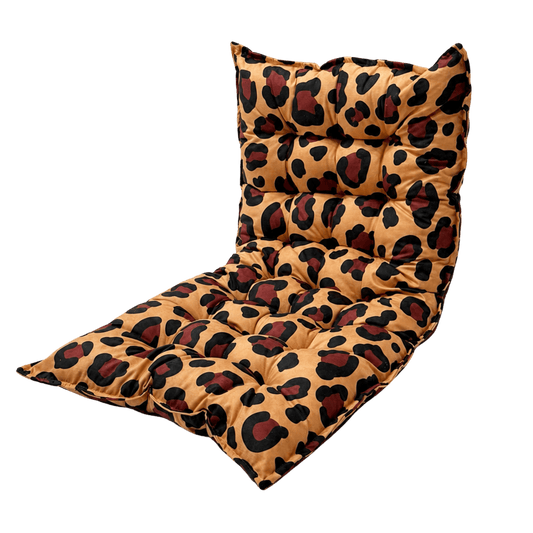 Gestepptes Bodenkissen Spielmatte im Leoparden-Muster von Bees&Blooms