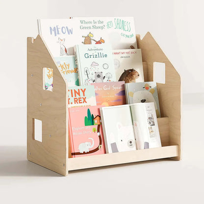 Häuschen-Bücherregal zum kindgerechten Präsentieren von Büchern