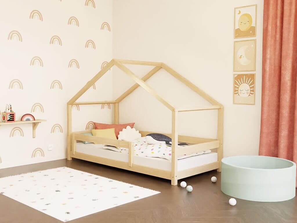 Hausbett NIKA für Kinder in Natur mit Rausfallschutz von Benlemi