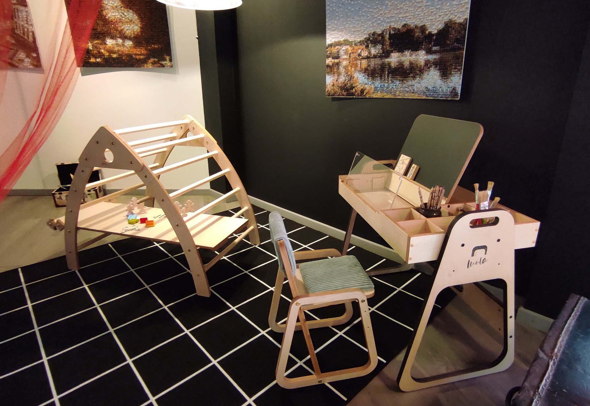 Montessori Möbel - Lerntürme, Maltische, Regale