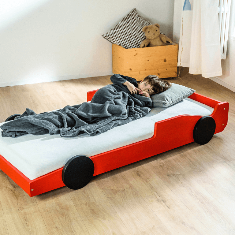 Kinderbett SPEEDO mit sportlichem Design
