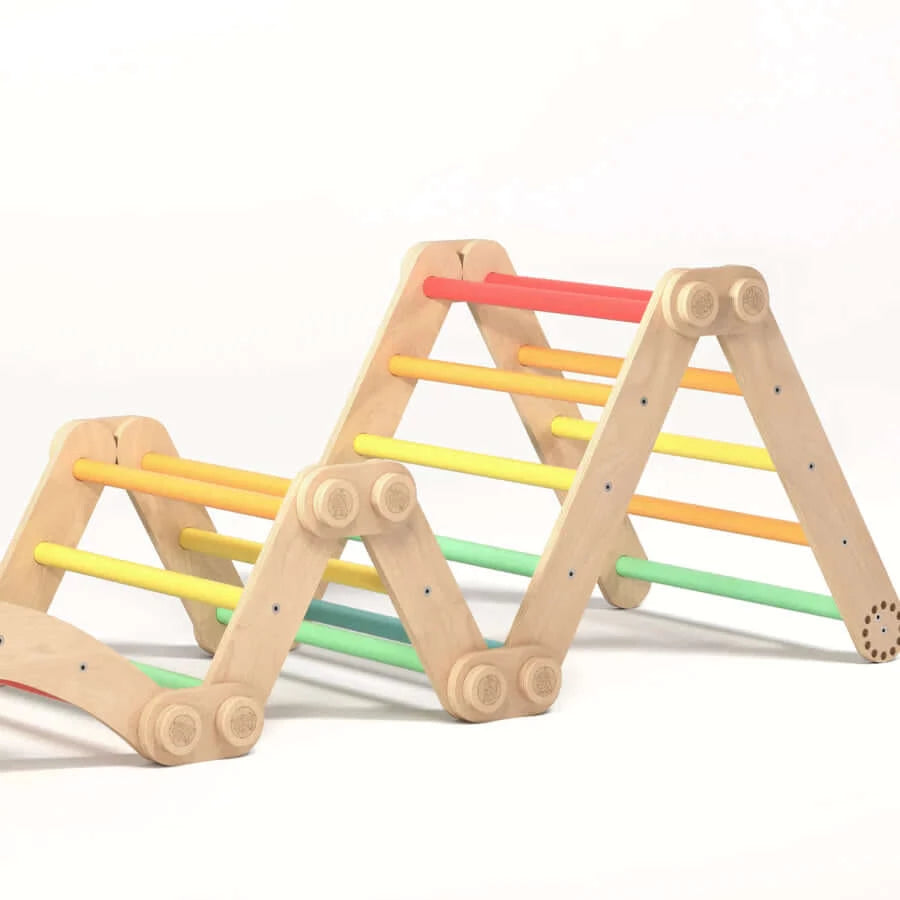 Buntes Klettergerüst M als Indoor-Kletterlandschaft