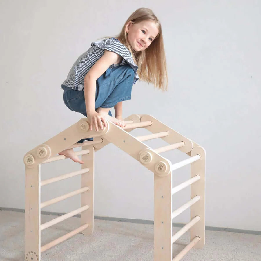 Klettergerüst M aus stabilem Birkenholz für Kinder
