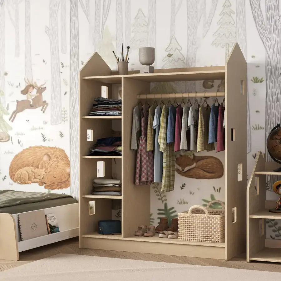 Kinder-Kleiderschrank mit Kleiderstange und Ablage