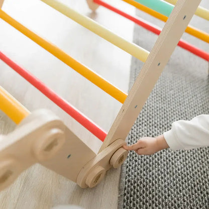 Buntes Klettergerüst L von Busykids für aktives Spiel zu Hause