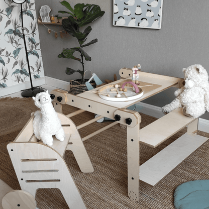 Klettertisch NABU als Kindertisch zum kreativen Spielen und Zeichnen