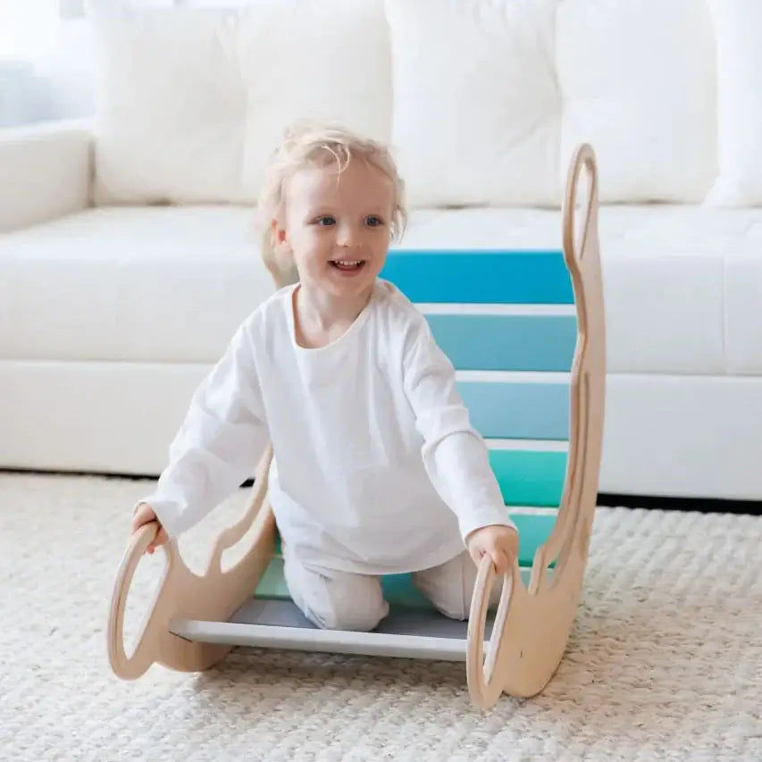 Pikler Kletterset in Mint für Kleinkinder im Kinderzimmer