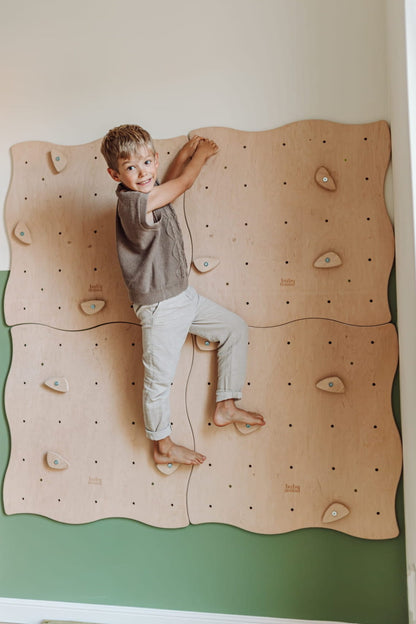 Modular climbing wall for children