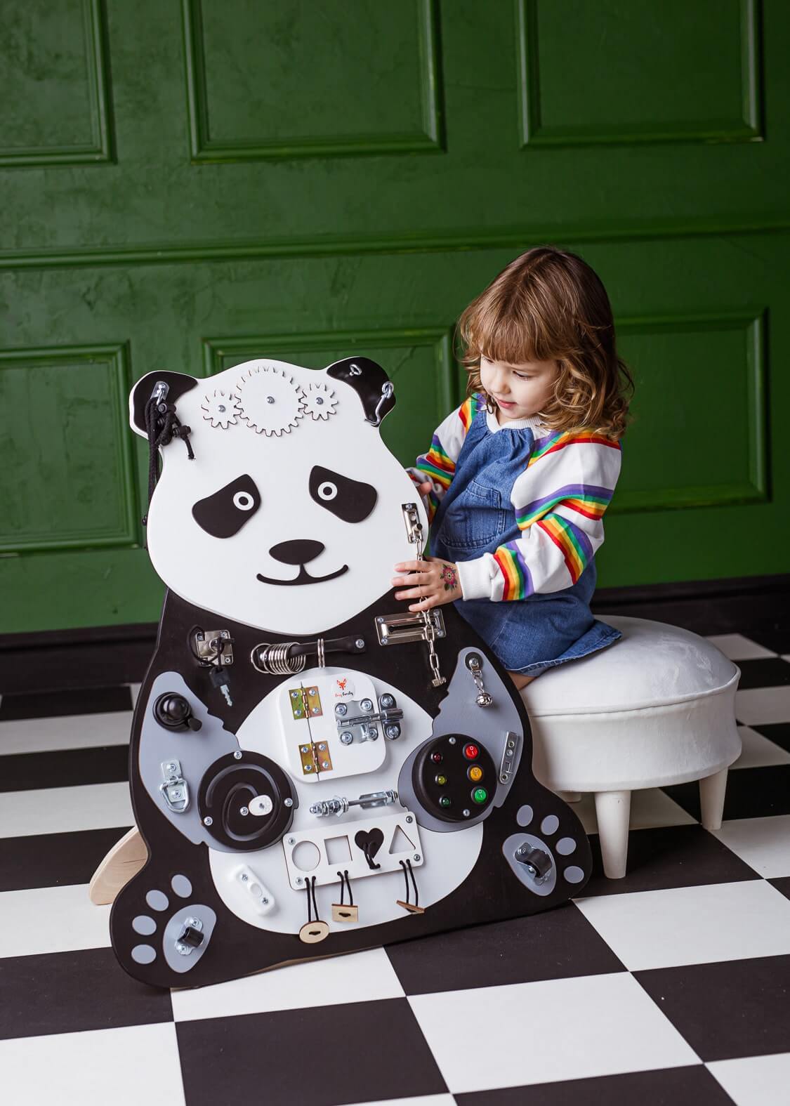 Motorikbrett Motorikwand Paula Panda von Foxy Family aus Holz