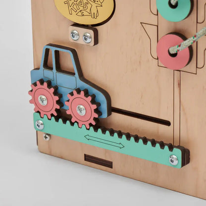 Activity Board Mini mit Zahnrädern und Schaltern