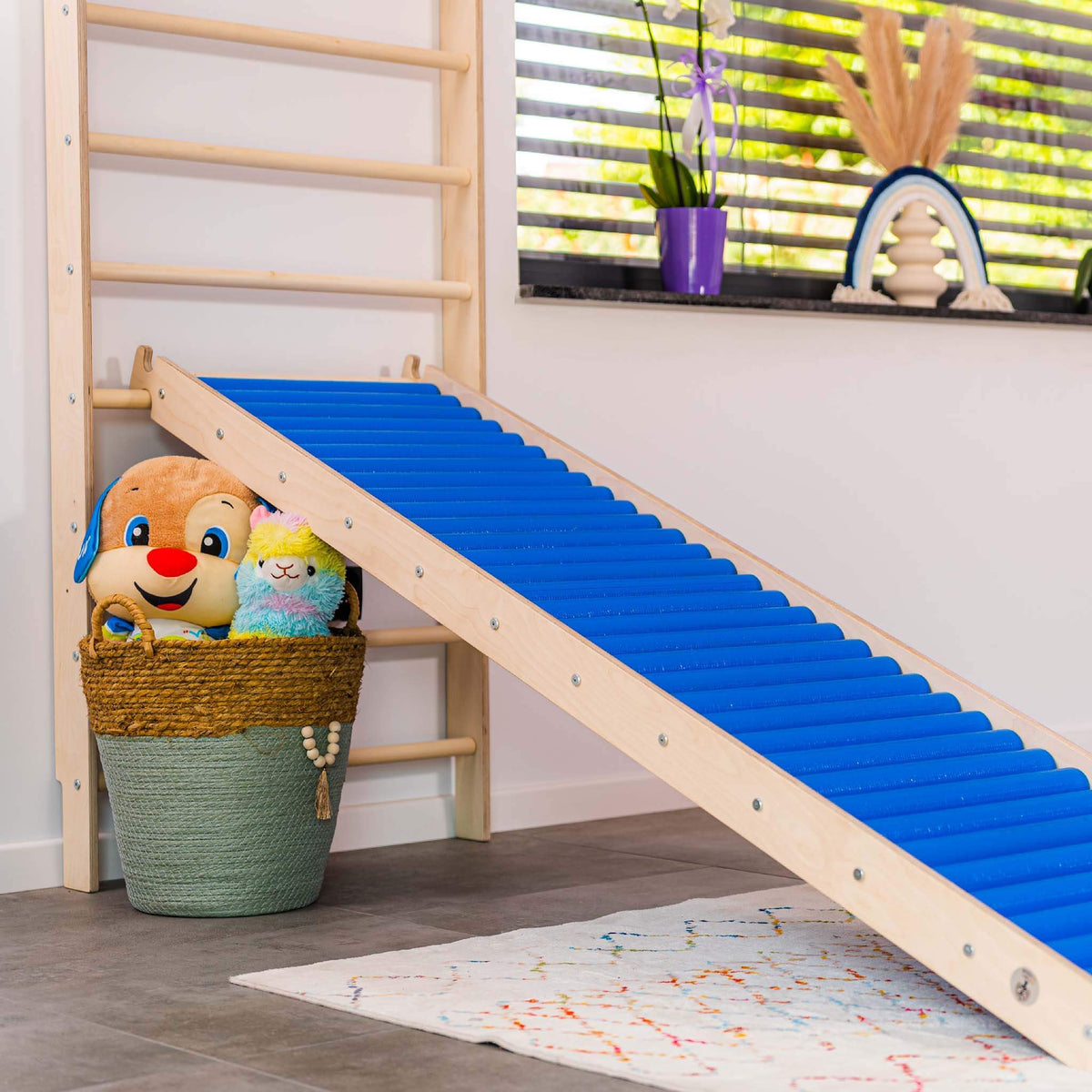Lange Rollenrutsche 200 cm mit Holzrollen für Kinder