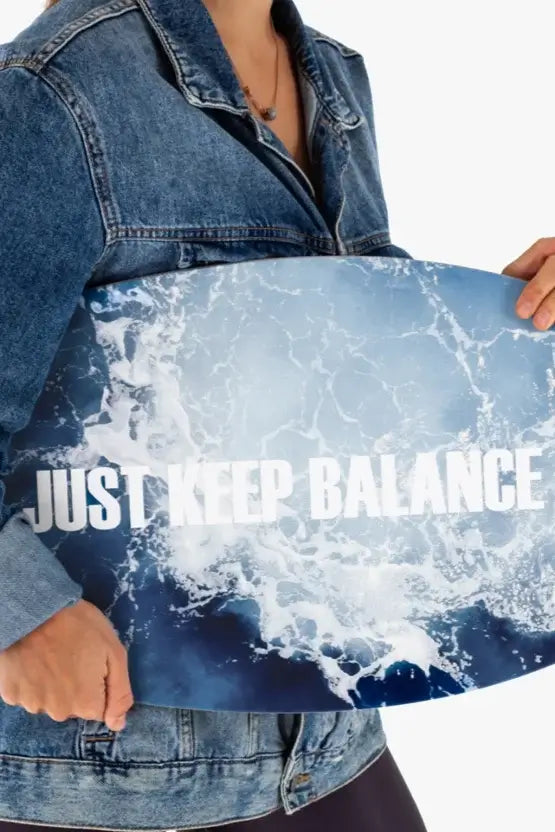 Längliches Balance Board zur Förderung der Koordination