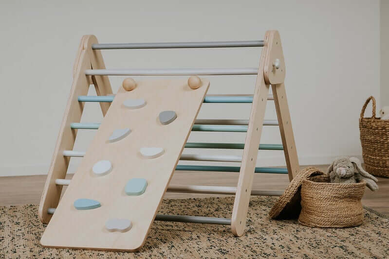 Rampe für Pikler Dreieck von leg & go aus Holz, beidseitig nutzbar