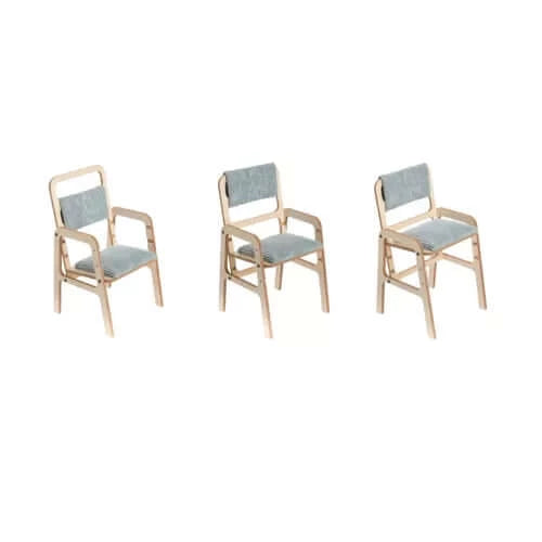 Montessori Stuhl Ina aus Holz im Detail