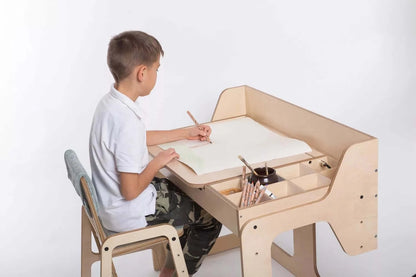 Montessori Schreibtisch-Set Ina höhenverstellbar für Kinder
