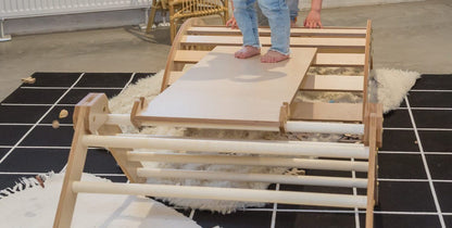 Leiterseite der 2-in-1-Rampe zum Hochklettern