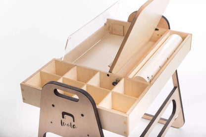 Schreib- und Maltisch Leni mit Stuhl aus Holz im Detail