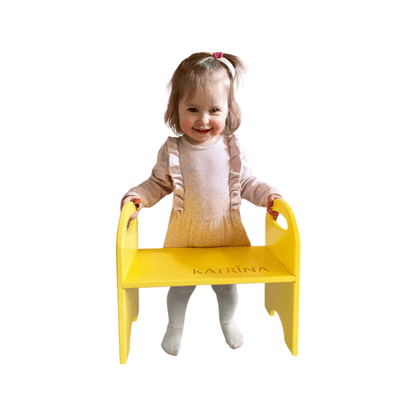 Personalisierter Kinder-Tritthocker aus Holz